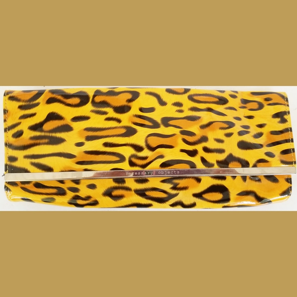 NECESSARY OBJECTS shiny pvc LEOPARD PRINT clutch